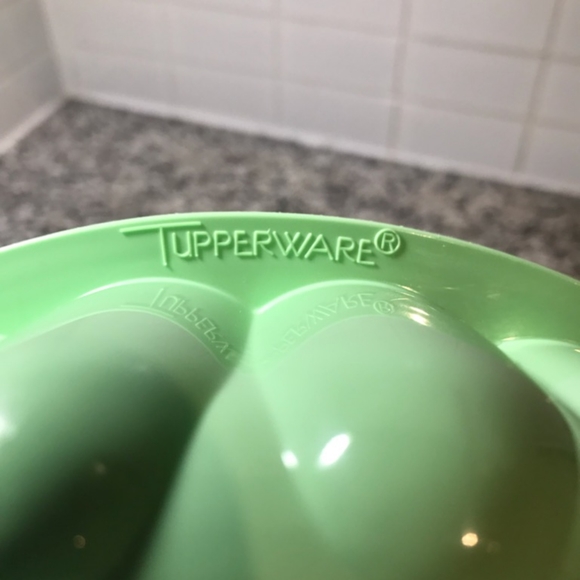 Vintage Tupperware Jello Mold - Picture 6 of 6
